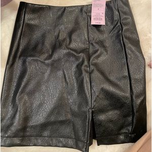 Leather skirt